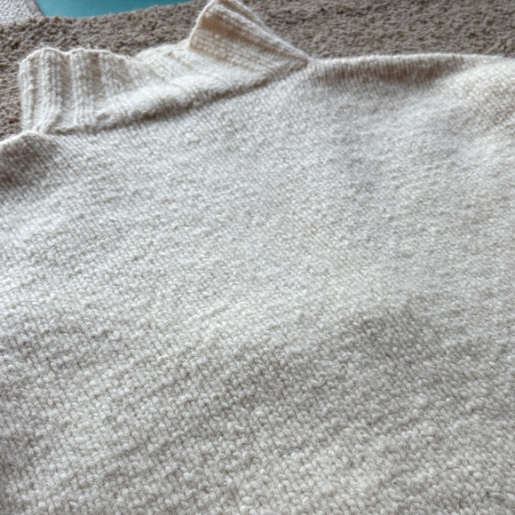 100% wool Cream hand Knit Cardigan with Toggle Buttons fits size L - Picture 7 of 7